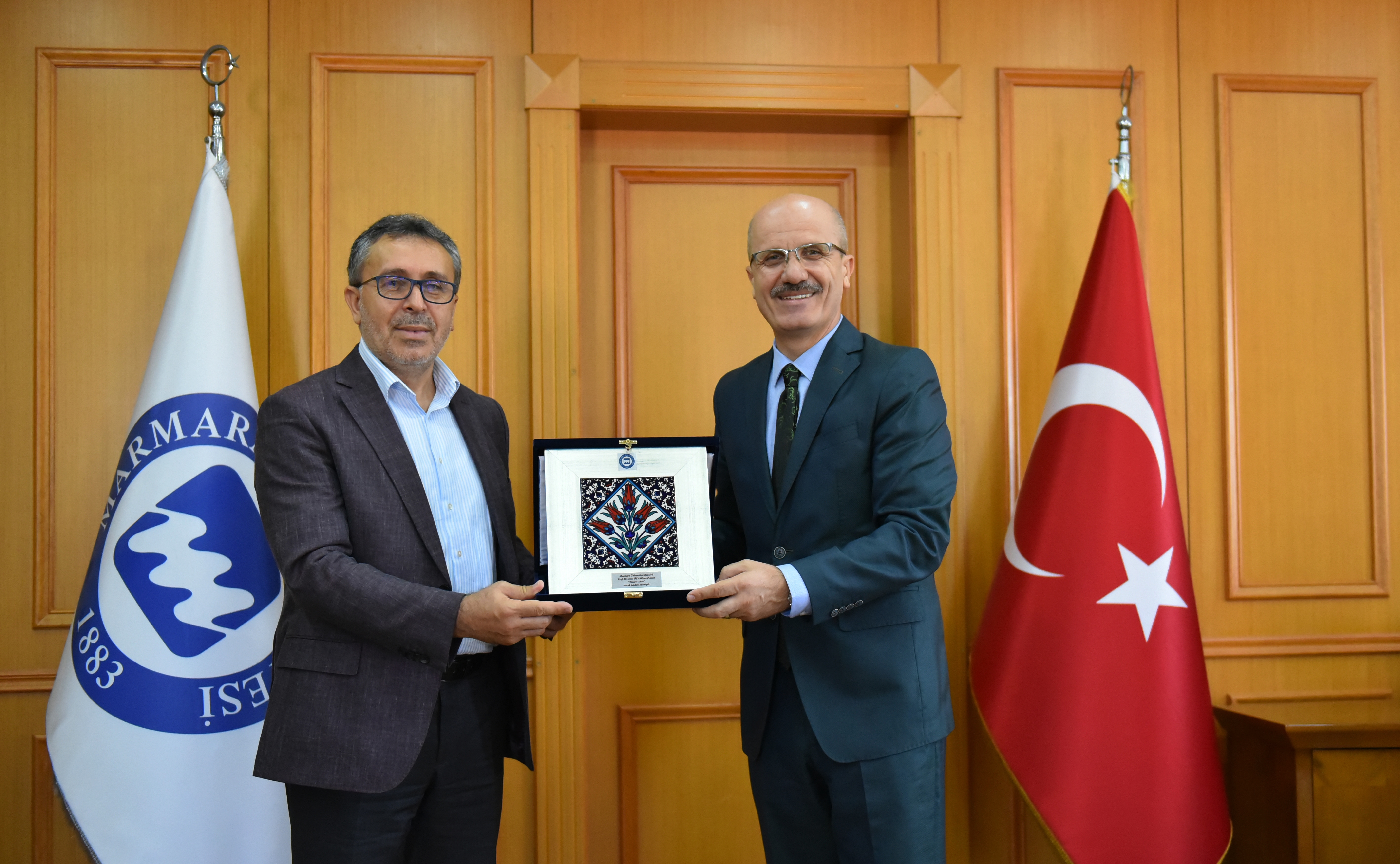 İstanbul Üniversitesi İlahiyat Fakültesi Dekanı Prof. Dr. Mürteza Bedir Rektörümüzü Ziyaret Etti